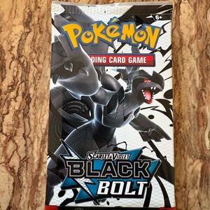 Pokemon Trading Card Pack - Black Bolt